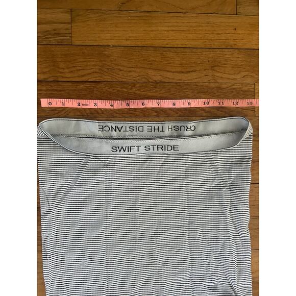 Lululemon Run: Swiftly Tech Short Sleeve Black Gray Stripe 4 - Picture 3 of 9